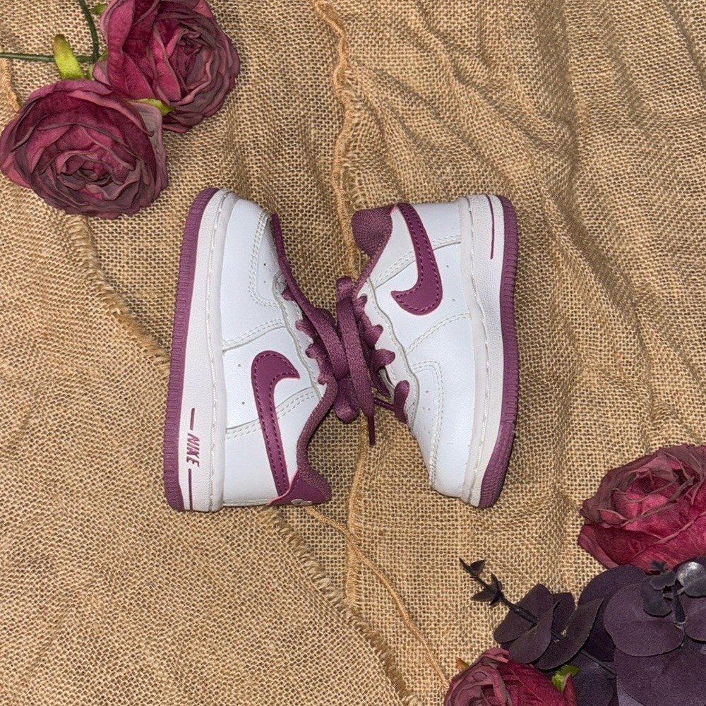 ✔️ NIKE Air Force 1 '06 'White Light Bordeaux'